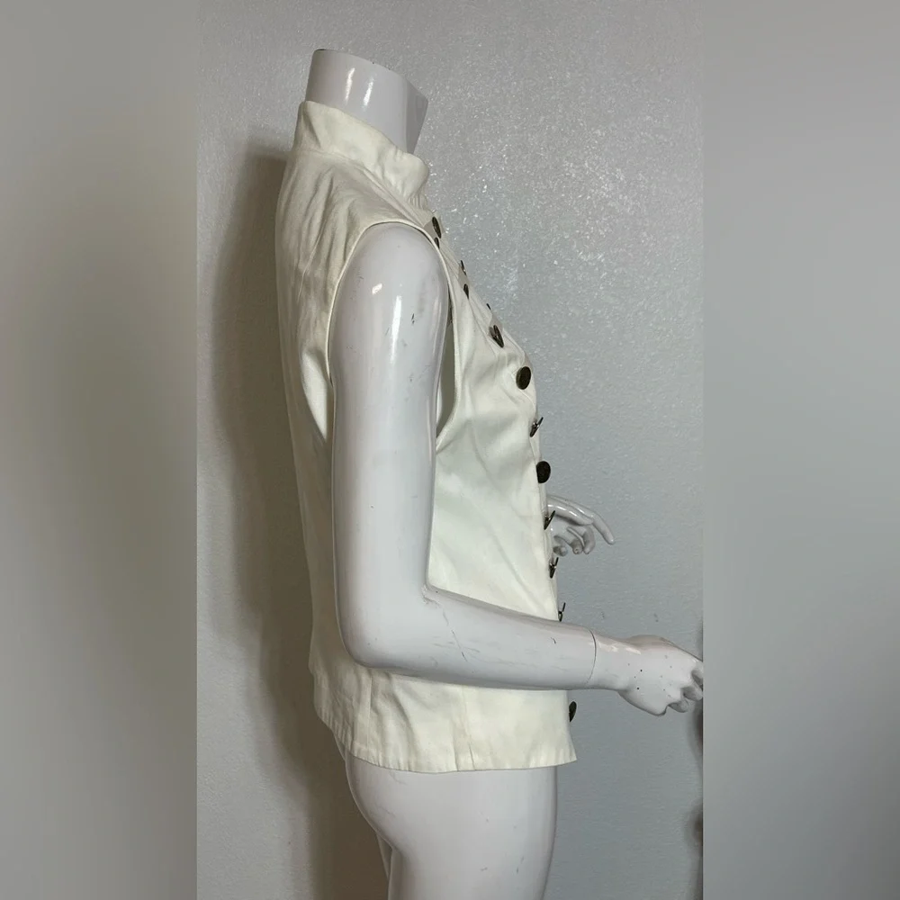 💯cotton Elegant White Buttoned Women's Vest - Picture 2 of 10